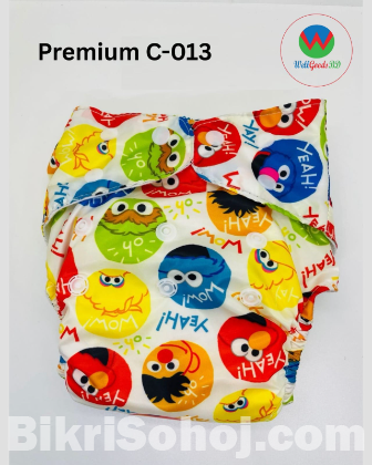 ওয়াশেবল/রি-ইউজেবল বেবি ডায়াপার এবং নেপি।